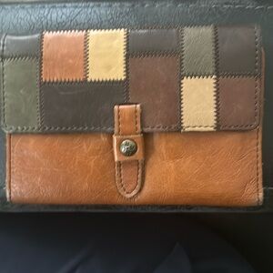 Patricia Nash wallet